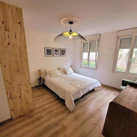 Sublime T3 Apartment Сен Дизие Екстериор снимка
